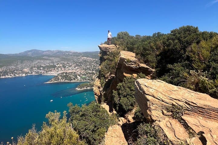 Private Provence Day Tour: Aix-en-Provence, Cassis & Marseille