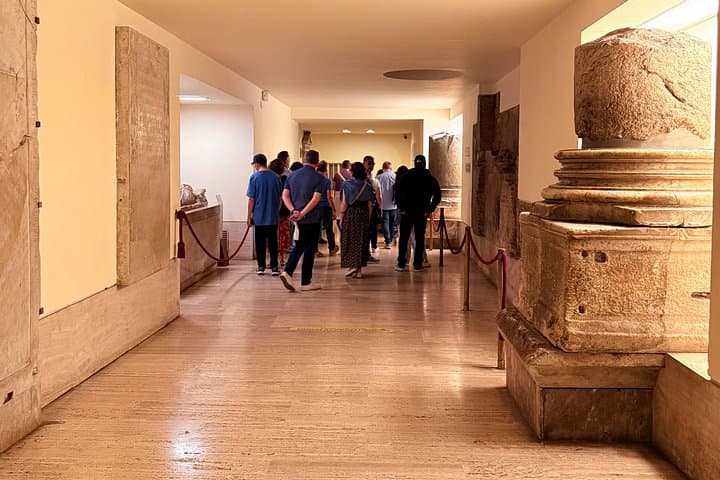 St Peter's Basilica Underground Tour with Dome Climb — From Tomb to Rome's Highest View photo 4