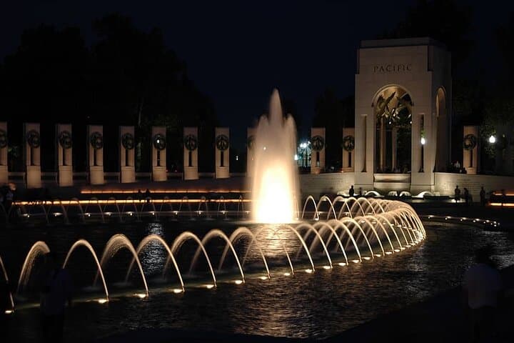 Private Washington DC Evening Tour: Monuments, Memorials & Family-Friendly Night Drive photo 5