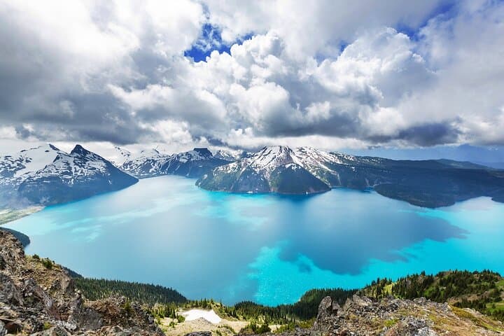 Panorama Ridge & Garibaldi Lake: Full-Day Guided Hike from Vancouver