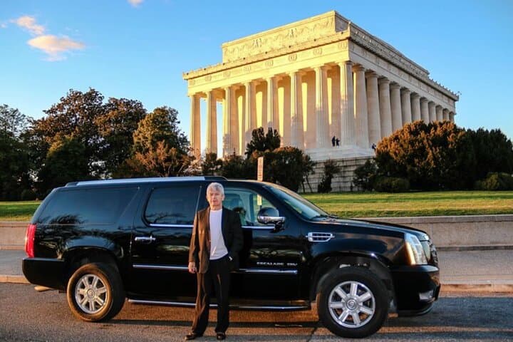 Private Washington DC Evening Tour: Monuments, Memorials & Family-Friendly Night Drive photo 3