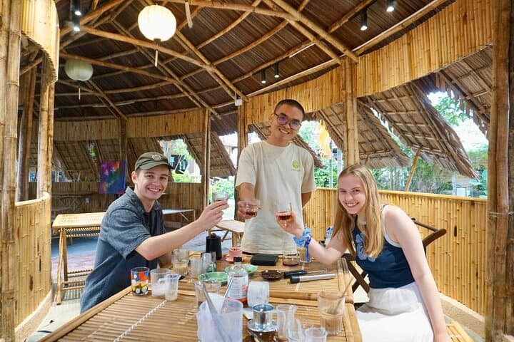 Hoi An Boat & Botanica Workshop: Coffee, Tea Cocktails and Countryside Ride