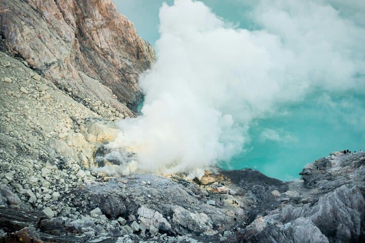 Bromo and Kawah Ijen 3-Day Volcano Trek from Yogyakarta photo 3