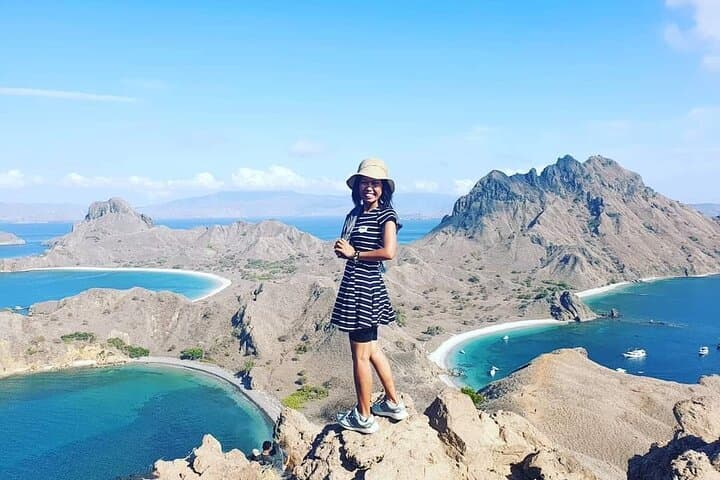 4-Day Liveaboard Sailing Komodo and Sumbawa from Lombok