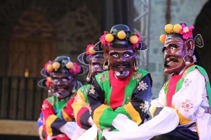 Live Gugak Performance at the National Gugak Center — Seoul's Traditional Music Experience photo 4