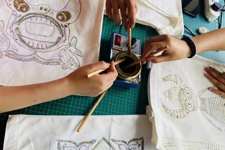 Guiyang Cultural Heritage Volunteer Program: Ethnic Minority Preservation & Workshops photo 6