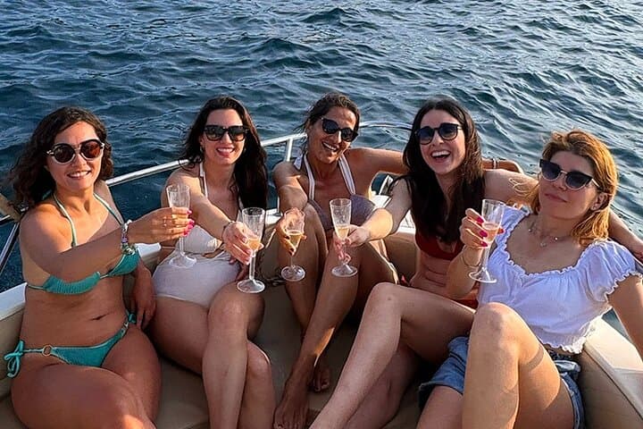 Private Boat Tour in Polignano: Caves, Swimming & Aperitif photo 4