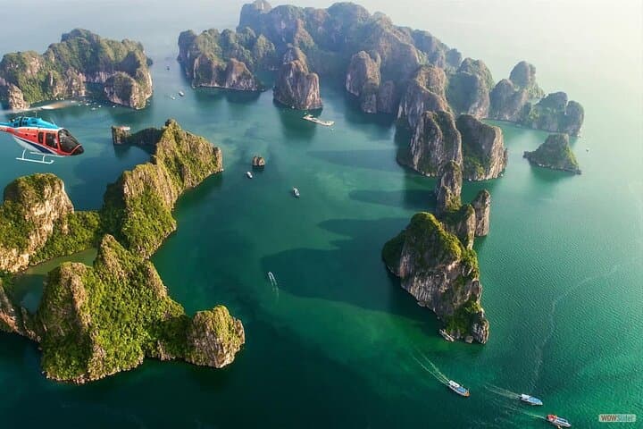 Halong Bay Otis Premium 1-Day Cruise — Sung Sot Cave, Titov Island & Luon Cave Kayak photo 3