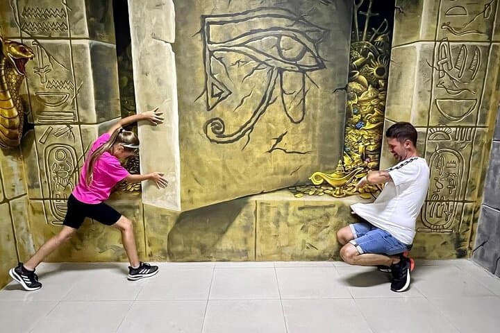 Step Inside 3D World Selfie Museum Dubai — Interactive Trick‑Art for Bold Photos photo 4