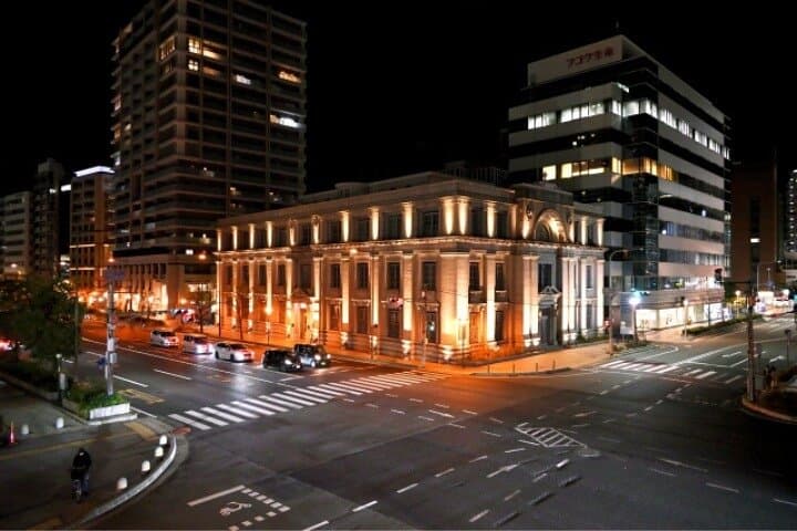 Kobe Night Walk: Harborland Lights, Port Views & Izakaya Evening photo 4
