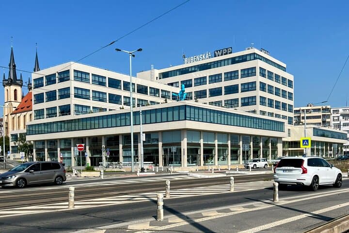Discover Bauhaus Functionalism: Prague 6 & 7 Walking Tour photo 2