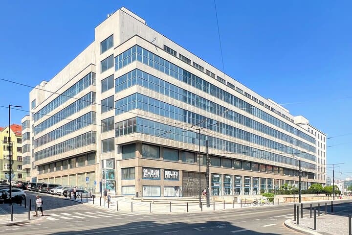 Discover Bauhaus Functionalism: Prague 6 & 7 Walking Tour photo 5