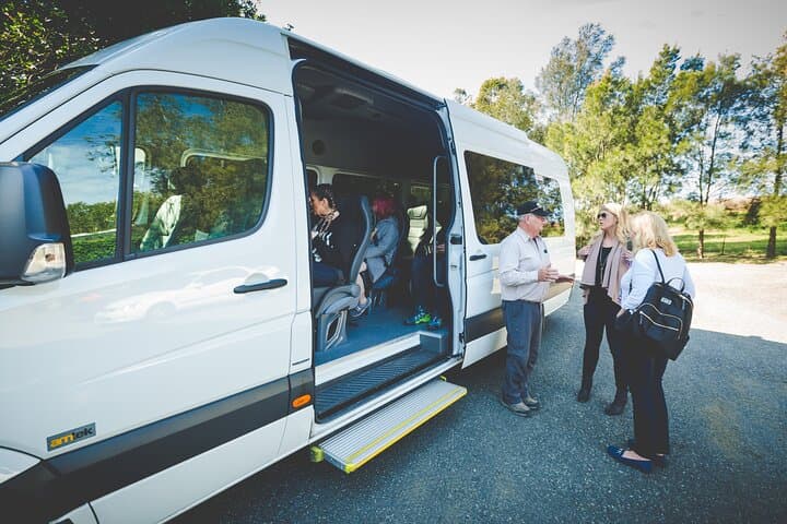 Blue Mountains Day Tour: Wentworth Falls, Three Sisters & Featherdale Wildlife photo 4