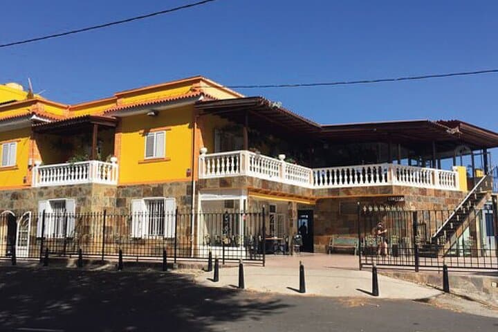 Gran Canaria Grand Tour: Roque Nublo, Mountain Villages & Lunch photo 4