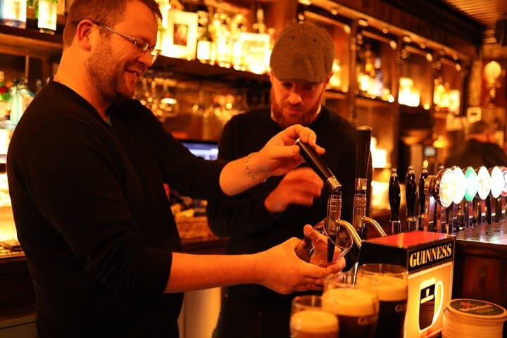 Guinness Storehouse & Perfect Pint Pub Tour: Dublin's Iconic Pour and Pub Crawl photo 6