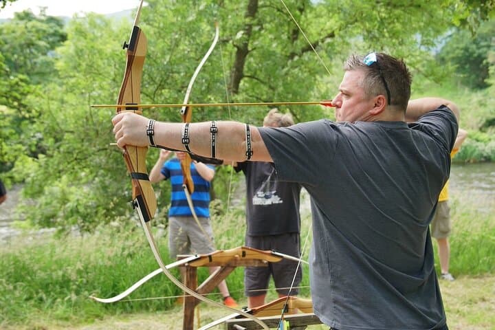 Archery & Axe Throwing in Llangollen: Group Lessons and Target Challenges photo 6
