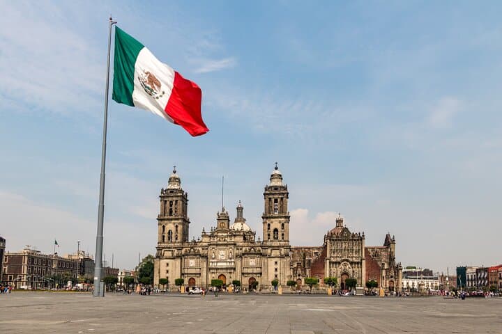 Mexico City Welcome Ride: Airport Pickup and 1-Hour City Highlights photo 2