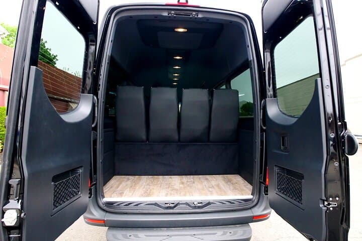 NYC to Hamptons Private Group Transfers — Vans & Buses (10–55 Passengers) photo 4