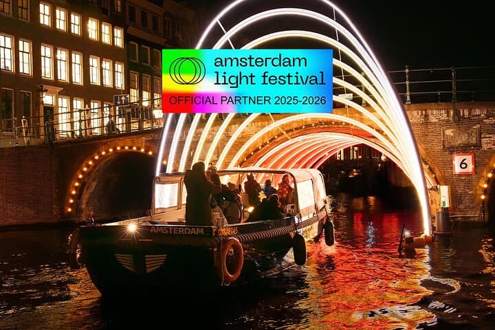 Cruise the Amsterdam Light Festival: 75‑Minute Canal Tour with Drinks & Snacks photo 1