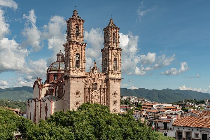 Taxco & Cuernavaca Day Trip from Mexico City: Silver Streets and Colonial Views photo 2