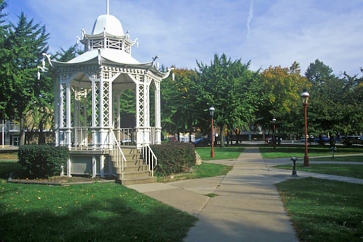 Dubuque Historic Downtown GPS Self‑Guided Walking Tour — Cathedral to Courthouse photo 5