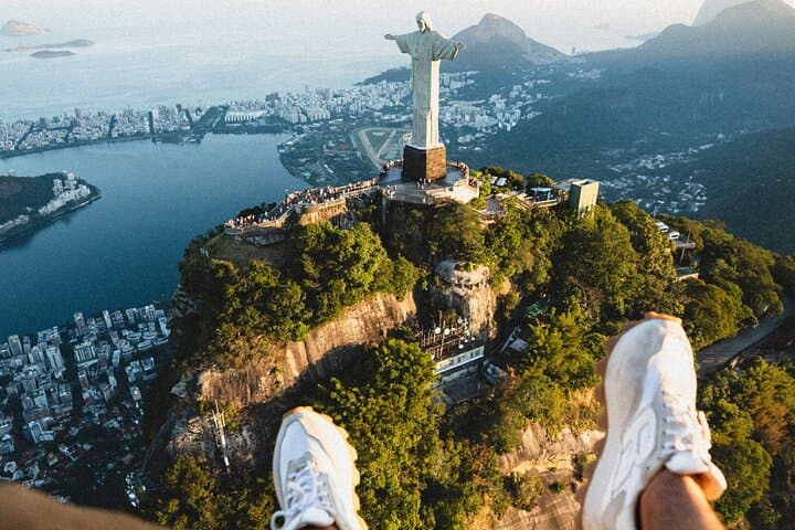 Doors-Off 30-Minute Helicopter Tour Over Rio de Janeiro photo 2