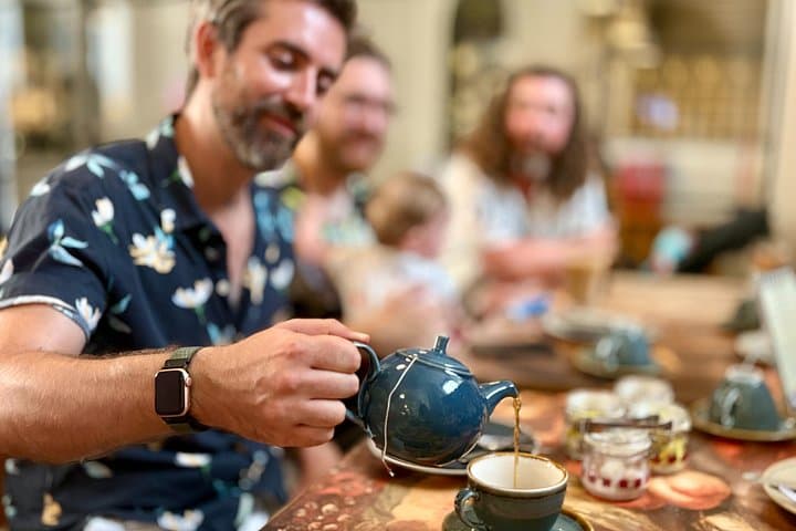Greenwich Food & Drink Tour: Painted Hall, Queen's House & Local Tastings