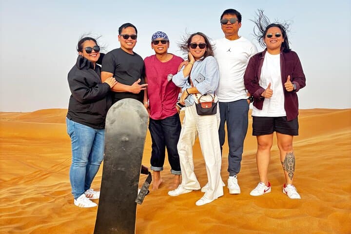 Sunrise 4WD Red Dunes Safari: Dubai’s Ultimate Desert Adventure