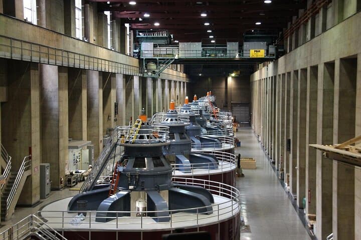 Hoover Dam Tour from Las Vegas — Seven Magic Mountains & Pat Tillman Bridge Experience photo 2