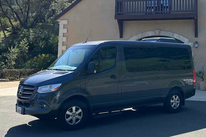 Private Fredericksburg Wine Tour - 6-Hour Chauffeured Tasting Experience photo 3