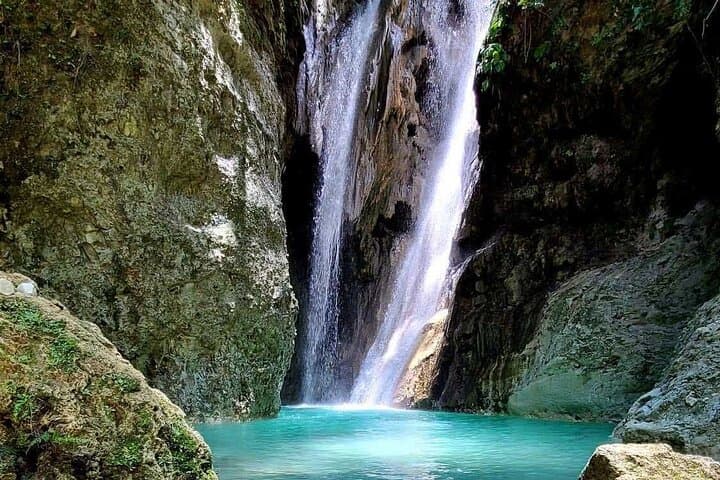 Rejoya River Hike: Off‑Grid Waterfall Trek from Amber Cove (Puerto Plata)