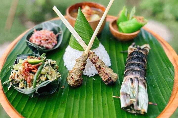 Ubud VW Convertible Tour: Sangeh Monkey Forest, Taman Mumbul & Balinese Cooking Class photo 5