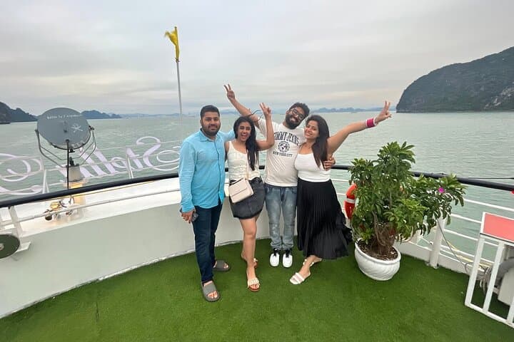 Halong Bay Luxury Day Cruise Aboard Sonata — 6-Hour Scenic Cruise with Kayaking & Sung Sot photo 6