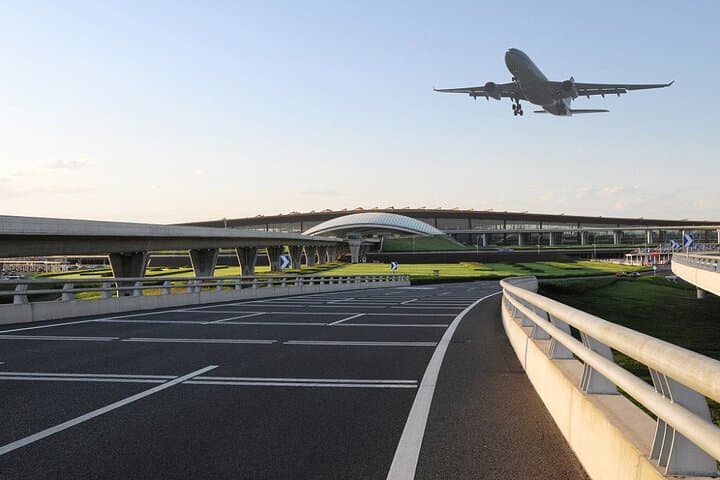 Turn Your Beijing Layover into a Great Wall Hike: Private Airport Transfer and Short Hike photo 2