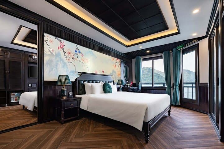 Luxury 2-Day Halong & Lan Ha Bay Cruise from Hanoi: 5-Star Cabin, Kayaking & Tai Chi photo 4