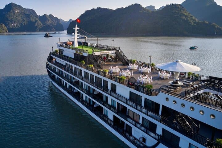 Luxury Lan Ha Bay 2D1N Cruise from Hanoi — Private Balcony & Jacuzzi Experience photo 2