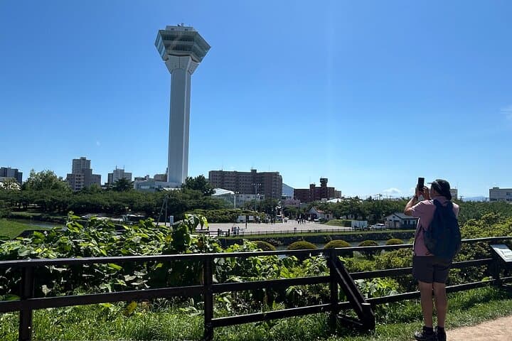Hakodate Exploration Tour: Goryokaku, Morning Market & Mount Hakodate Ropeway photo 6