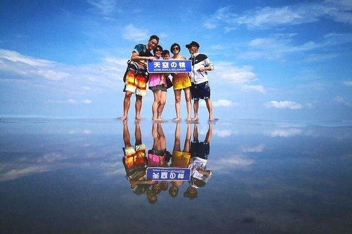 Sky Mirror Sasaran: Instagram-Friendly Sandbar Photo Tour from Kuala Lumpur photo 5