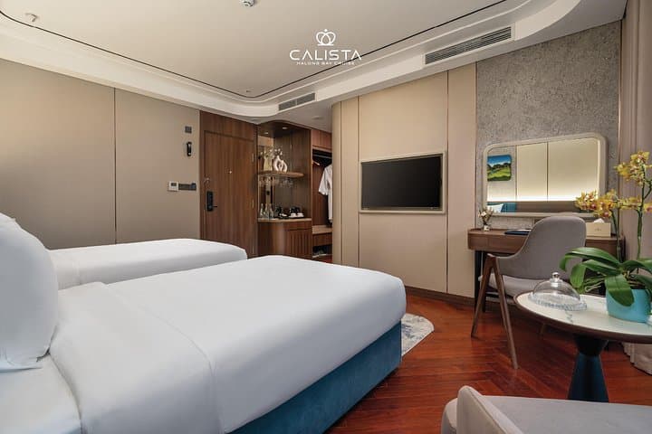 Calista Luxury Halong Bay Cruise: 2-Day Pool, Kayaking & Cave Exploration from Hanoi photo 3