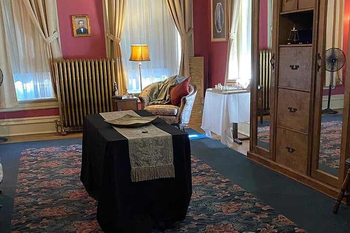 Lemp Mansion Escape Room: Historic Haunted Escape in St. Louis photo 5