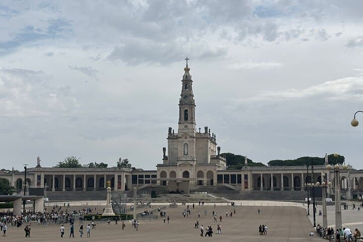 Small-Group Day Tour: Fátima, Batalha, Nazaré & Óbidos from Lisbon photo 2