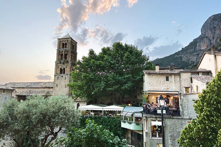 Gorges du Verdon and Perched Villages Day Trip from Aix-en-Provence photo 2