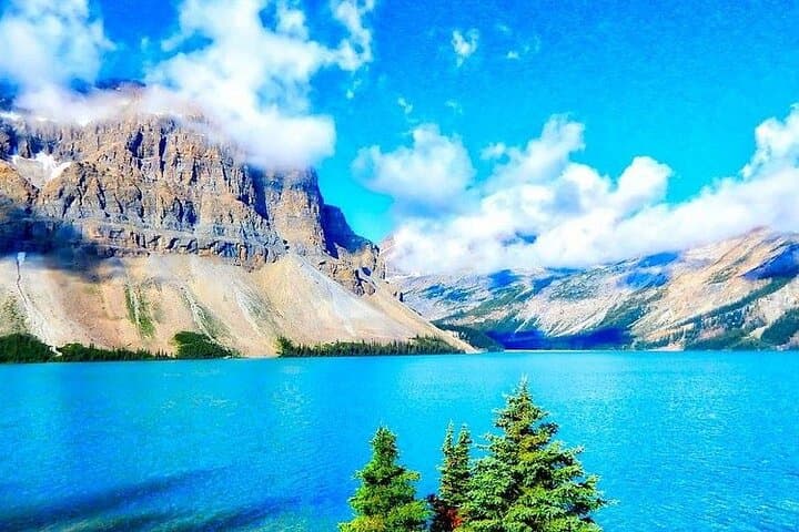 Columbia Icefield Skywalk, Athabasca Glacier & Icefields Parkway Day Tour from Calgary photo 4