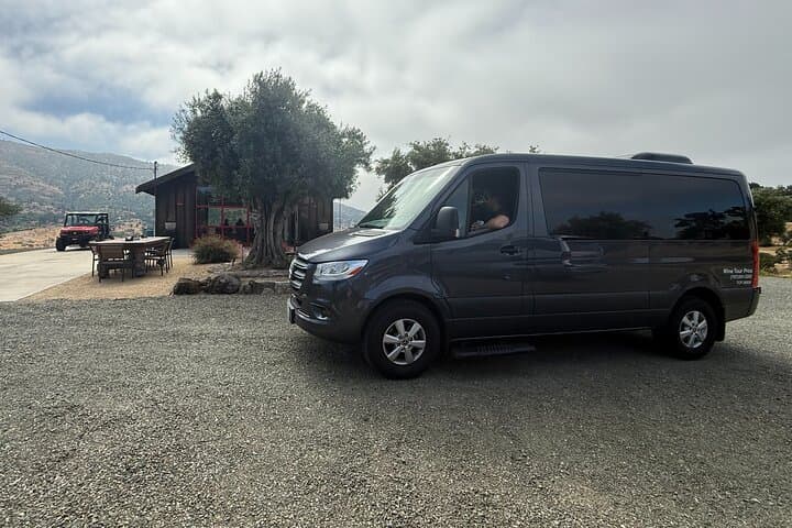 Private Napa Valley SUV Wine Tour: 6-Hour Tasting Route Through Top Wineries photo 5