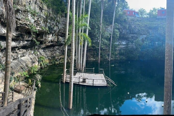 Chichen Itza Wonder by Van: Chichén Itzá, Cenote Swim & Valladolid Day Trip from Cancún photo 3