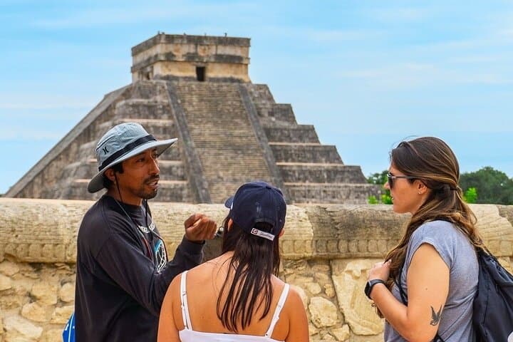 Chichen Itza Wonder by Van: Chichén Itzá, Cenote Swim & Valladolid Day Trip from Cancún