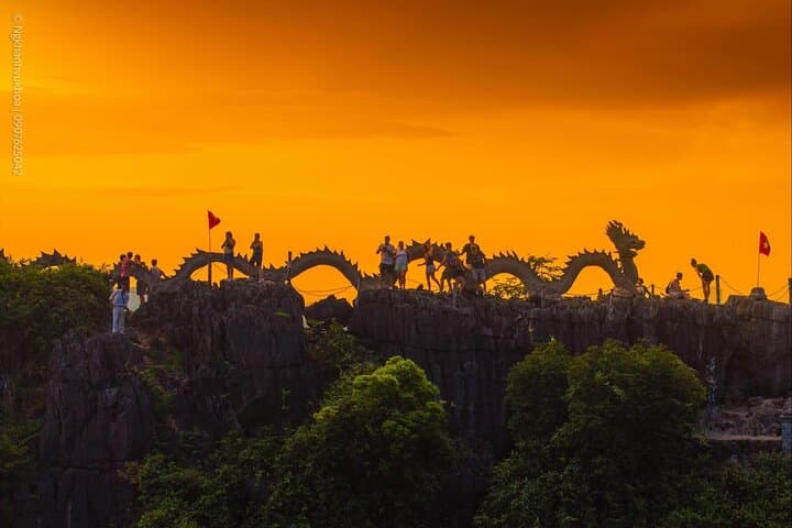 Ninh Binh Day Tour: Hoa Lu, Trang An, Tam Coc & Mua Cave Viewpoint photo 3