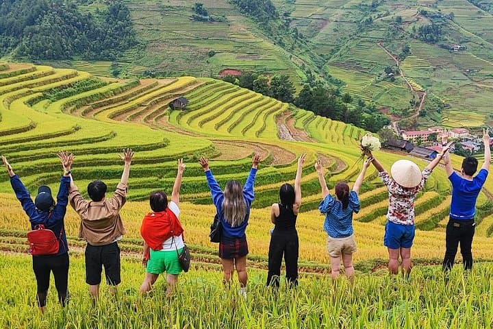 Mu Cang Chai 3-Day Motorbike Tour from Hanoi — Rice Terraces, Khau Pha Pass & Ethnic Homestays