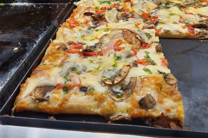 Rome Pizza Tour: Taste the Eternal City's Best Slices in Prati photo 4