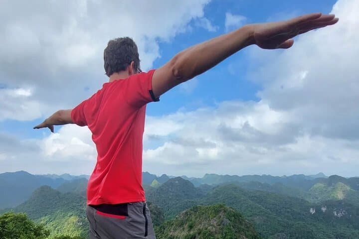 Cat Ba Island Trek and Lan Ha Bay Cruise: 2-Day Trek, Kayak & Cave Adventure photo 5